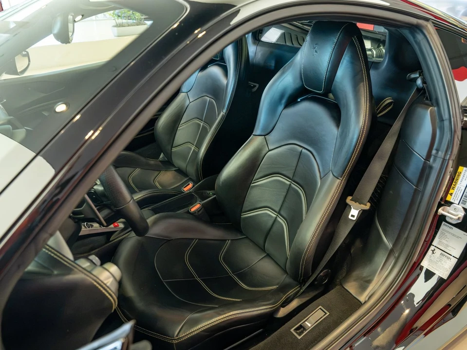 2016 Ferrari 488 GTB - Image 11 of 27