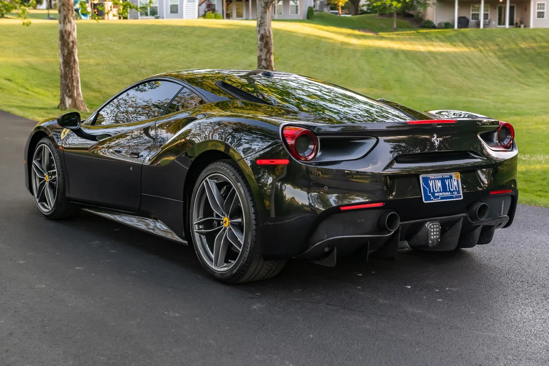 2016 Ferrari 488 GTB - Image 12 of 31