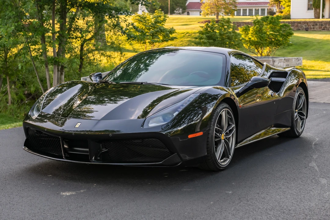 2016 Ferrari 488 GTB - Image 10 of 31