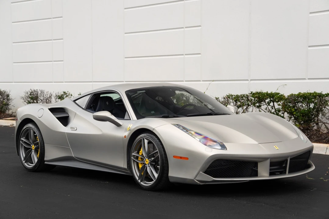 2016 Ferrari 488 GTB - Image 4 of 12