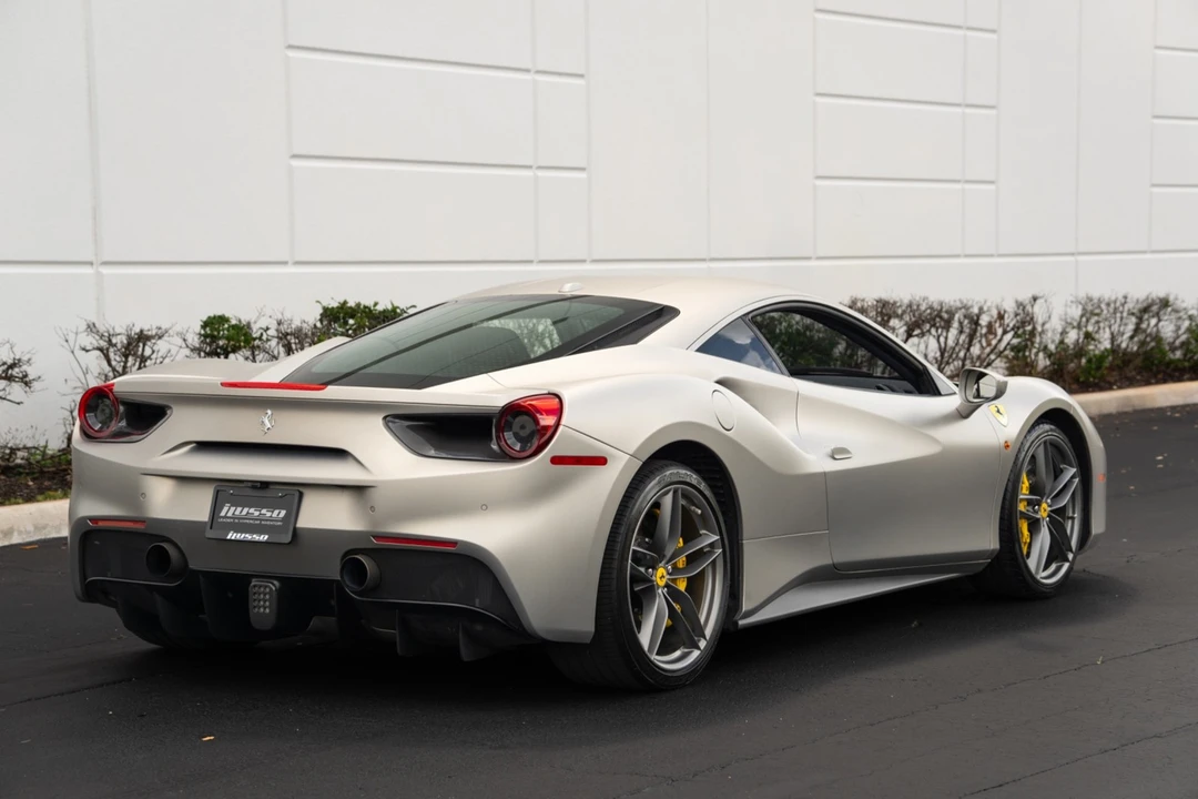 2016 Ferrari 488 GTB - Image 16 of 21