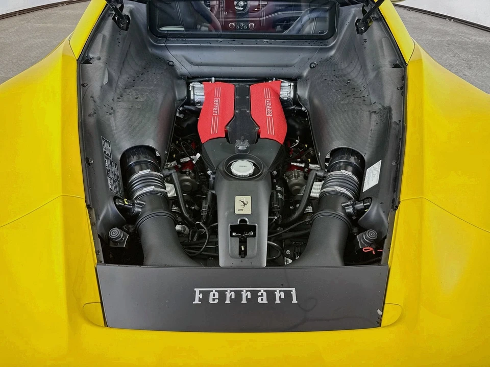 2016 Ferrari 488 GTB - Image 25 of 29