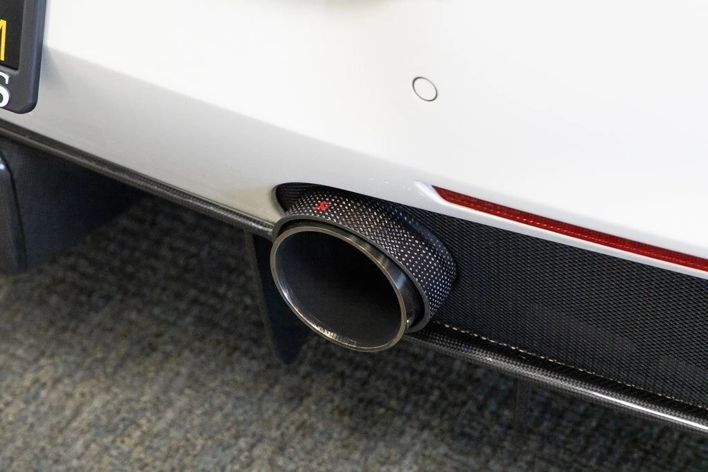 2016 Ferrari 488 GTB - Image 7 of 11