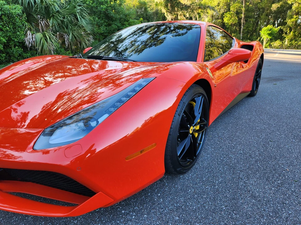 2016 Ferrari 488 GTB - Image 18 of 31