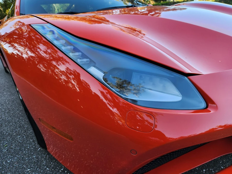 2016 Ferrari 488 GTB - Image 25 of 31