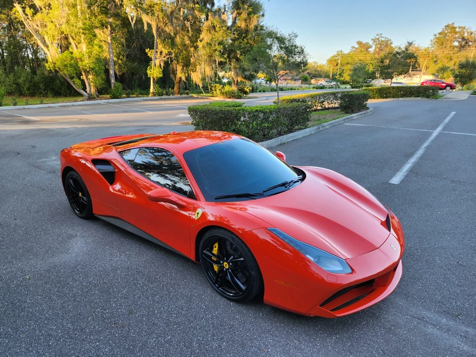 2016 Ferrari 488 GTB - Image 15 of 31