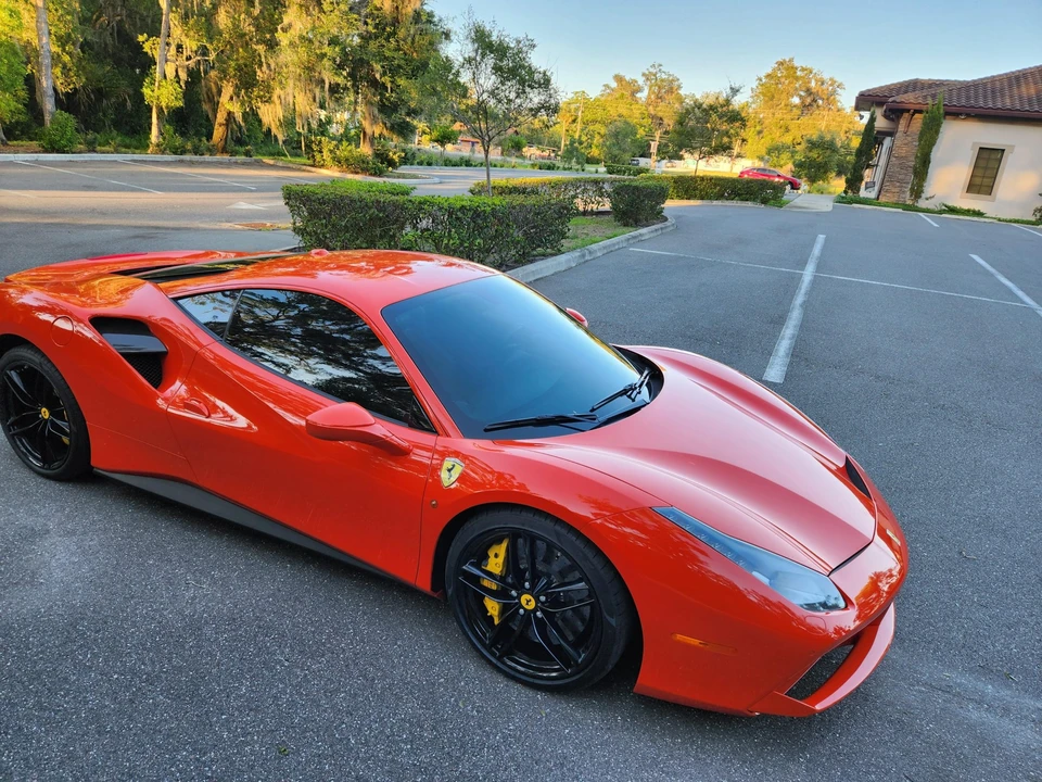 2016 Ferrari 488 GTB - Image 16 of 31