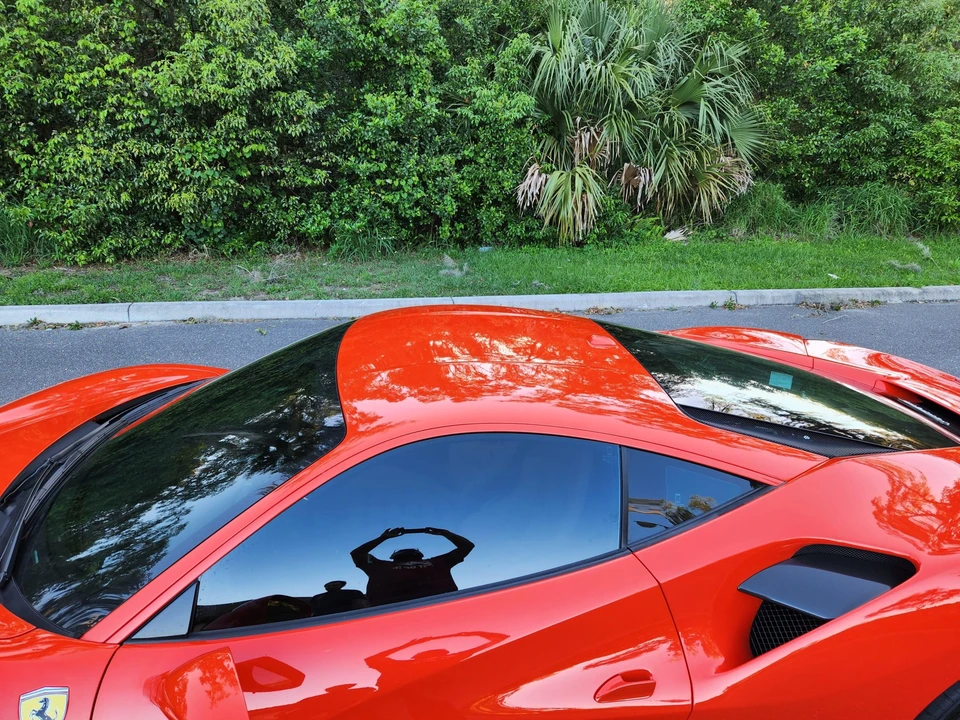 2016 Ferrari 488 GTB - Image 17 of 31