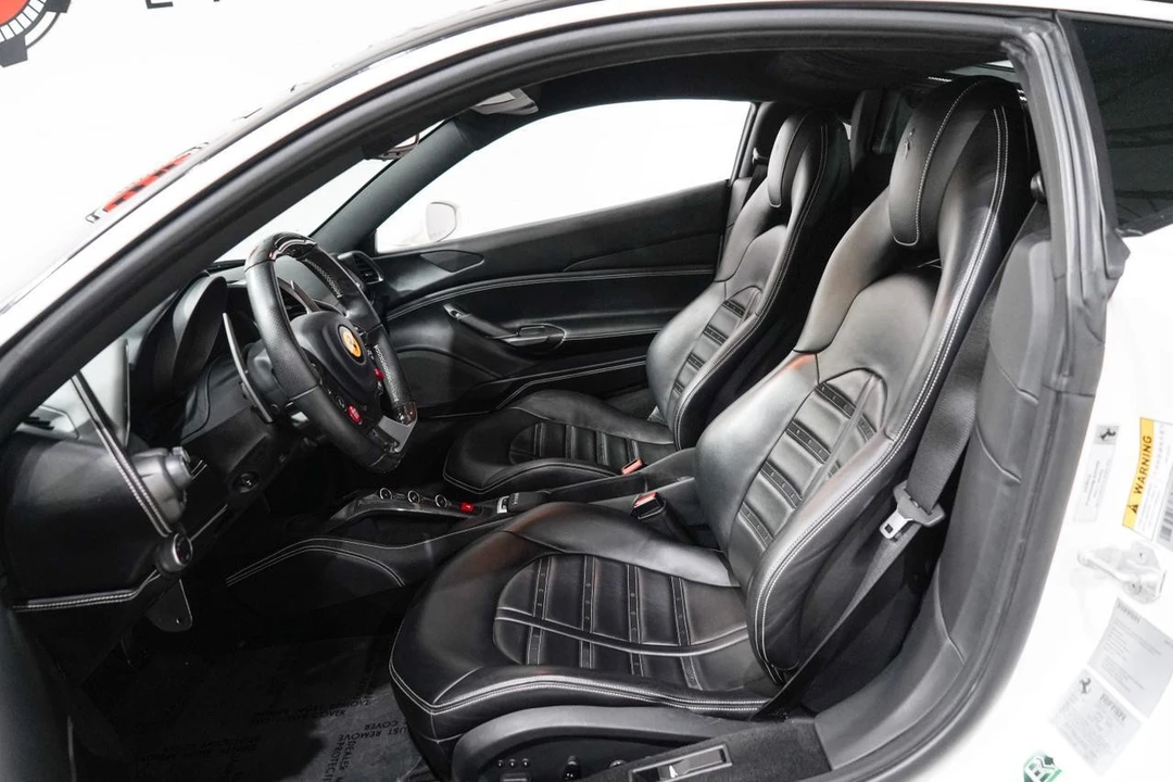 2016 Ferrari 488 GTB - Image 8 of 21