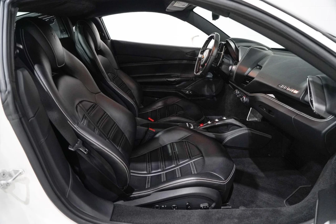 2016 Ferrari 488 GTB - Image 16 of 21