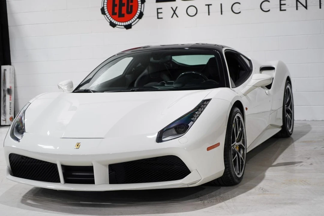 2016 Ferrari 488 GTB - Image 29 of 31