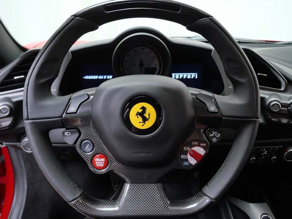 2016 Ferrari 488 GTB - Image 22 of 31