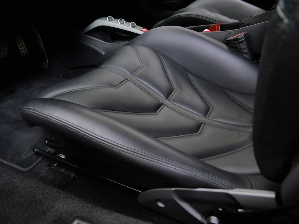 2016 Ferrari 488 GTB - Image 18 of 31