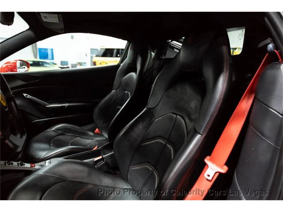 2016 Ferrari 488 GTB - Image 27 of 31