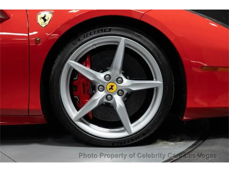 2016 Ferrari 488 GTB - Image 20 of 31