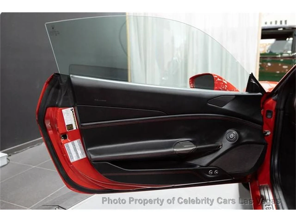 2016 Ferrari 488 GTB - Image 30 of 31