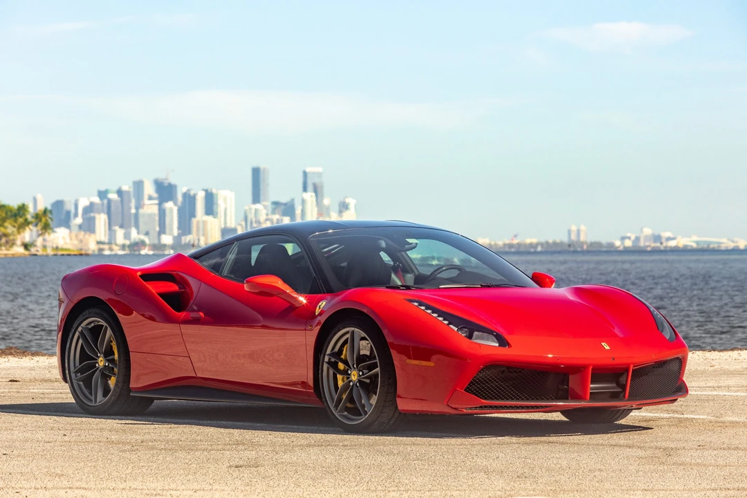 2016 Ferrari 488 GTB - Image 7 of 31