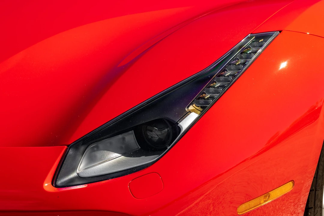 2016 Ferrari 488 GTB - Image 28 of 31