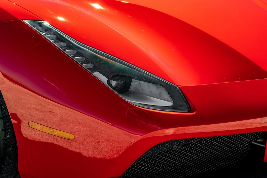 2016 Ferrari 488 GTB - Image 26 of 31