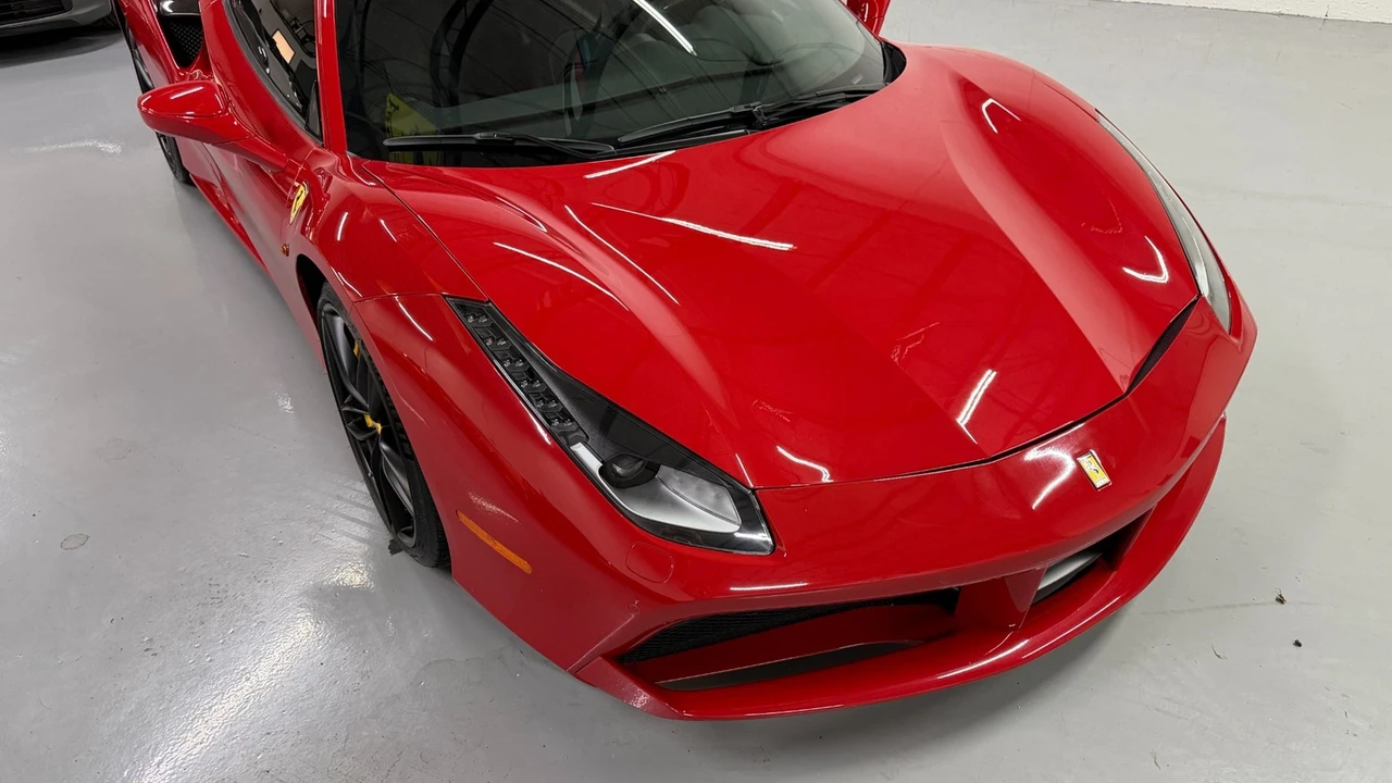 2016 Ferrari 488 GTB - Image 4 of 21