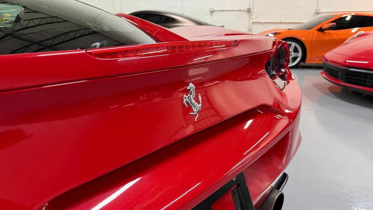 2016 Ferrari 488 GTB - Image 18 of 21