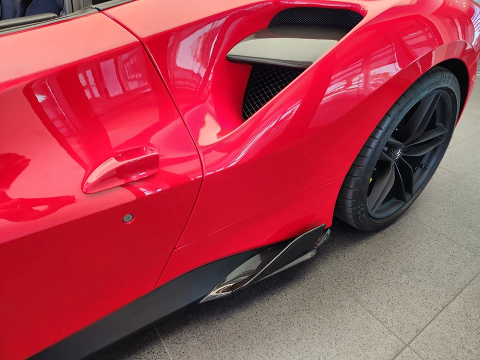2016 Ferrari 488 GTB - Image 23 of 31