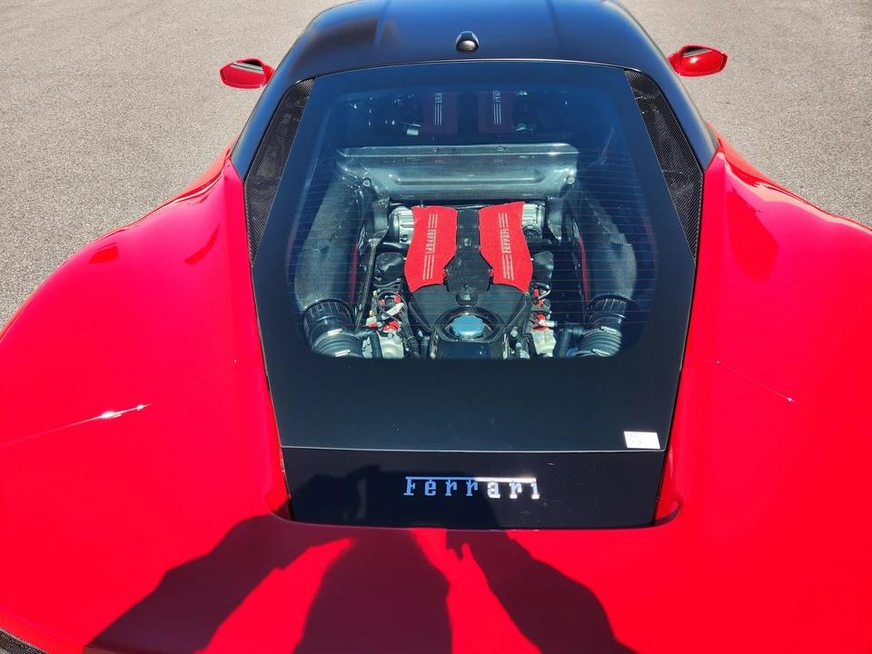 2016 Ferrari 488 GTB - Image 27 of 31