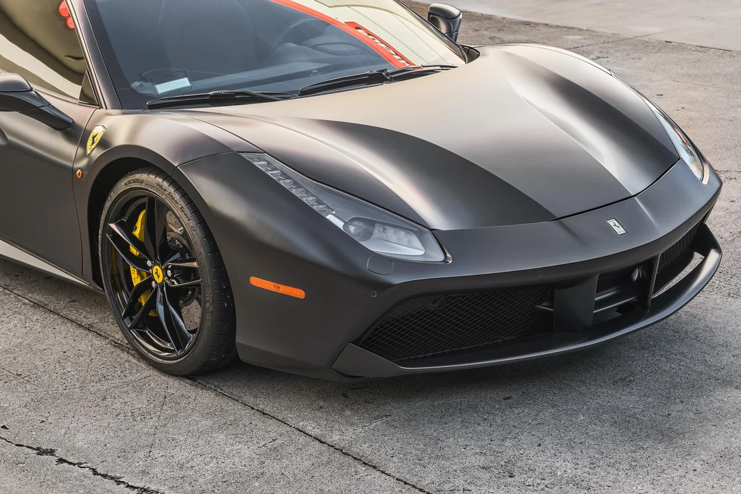 2016 Ferrari 488 GTB - Image 11 of 31