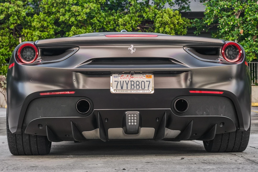 2016 Ferrari 488 GTB - Image 5 of 31