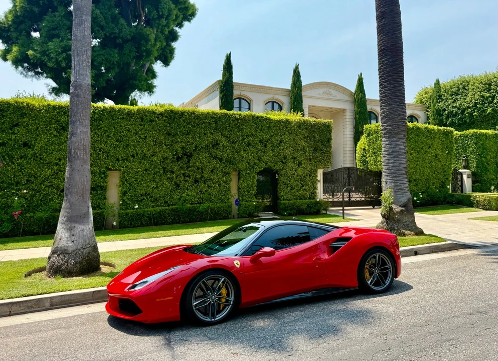 2016 Ferrari 488 GTB - Image 15 of 21
