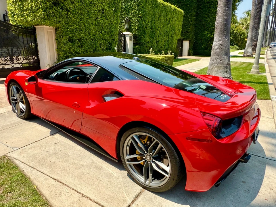 2016 Ferrari 488 GTB - Image 21 of 21