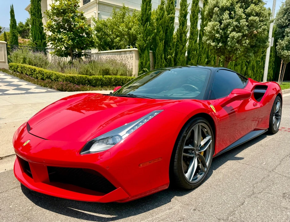 2016 Ferrari 488 GTB - Image 6 of 21