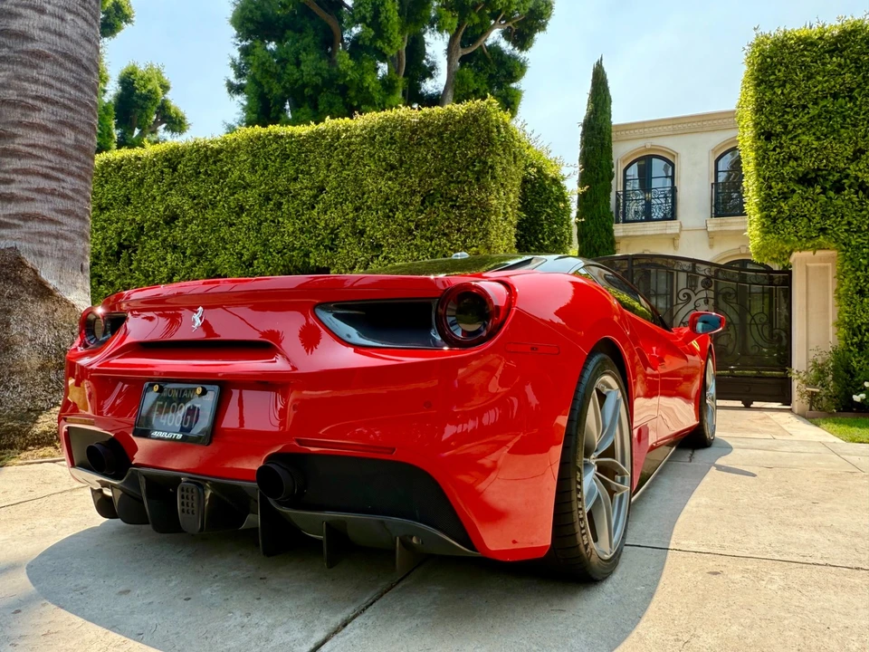 2016 Ferrari 488 GTB - Image 31 of 31