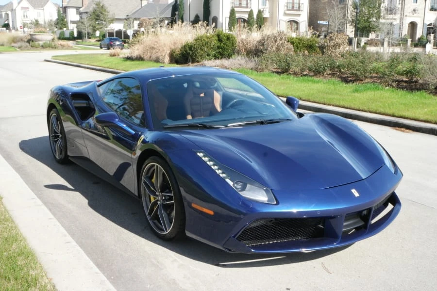 2016 Ferrari 488 GTB - Image 6 of 6