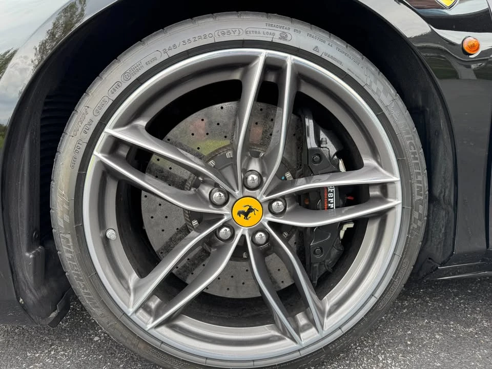 2016 Ferrari 488 GTB - Image 18 of 20