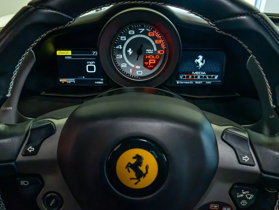 2016 Ferrari 488 GTB - Image 13 of 26