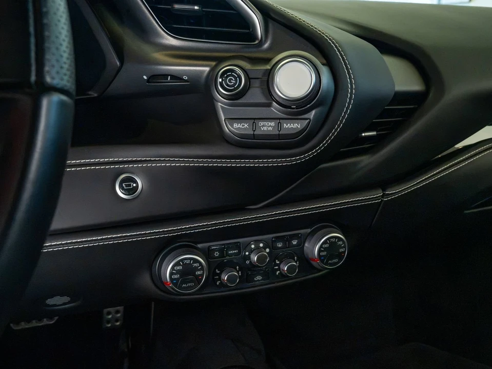 2016 Ferrari 488 GTB - Image 14 of 26