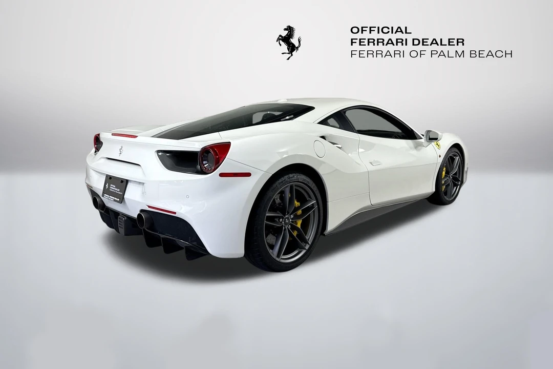 2016 Ferrari 488 GTB - Image 7 of 26
