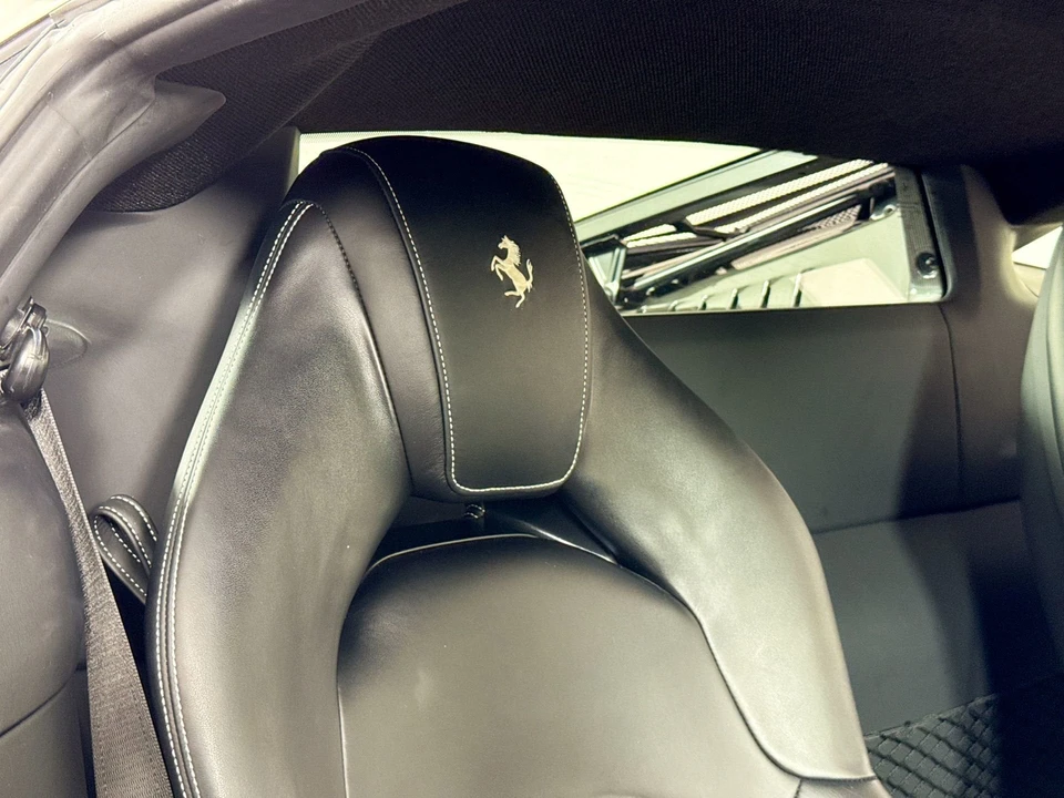 2016 Ferrari 488 GTB - Image 22 of 26