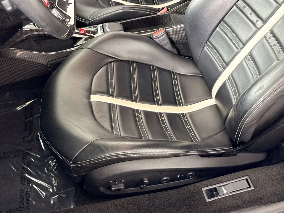 2016 Ferrari 488 GTB - Image 17 of 26