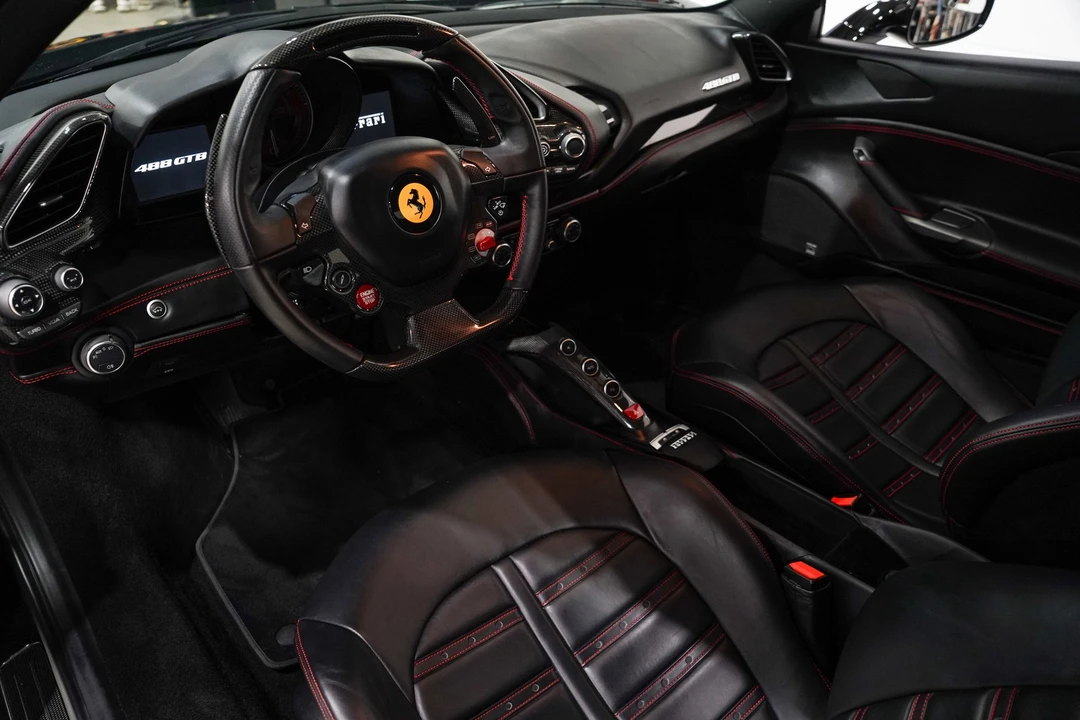2016 Ferrari 488 GTB - Image 2 of 31