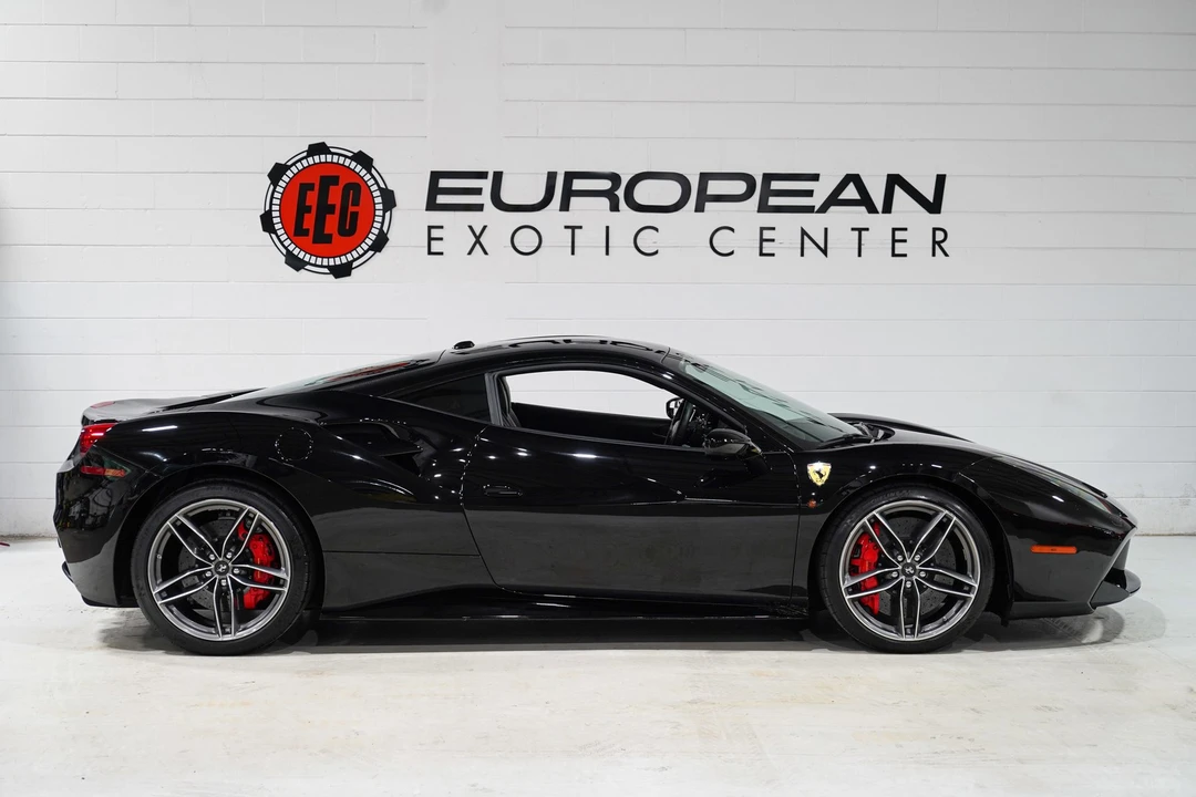 2016 Ferrari 488 GTB - Image 6 of 31