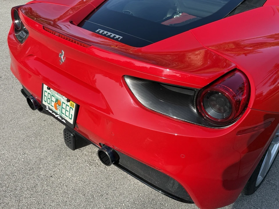 2016 Ferrari 488 GTB - Image 17 of 22