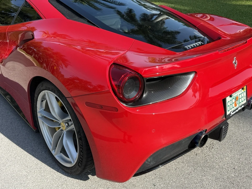 2016 Ferrari 488 GTB - Image 18 of 22