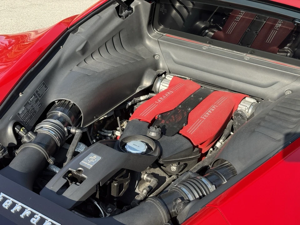 2016 Ferrari 488 GTB - Image 16 of 22