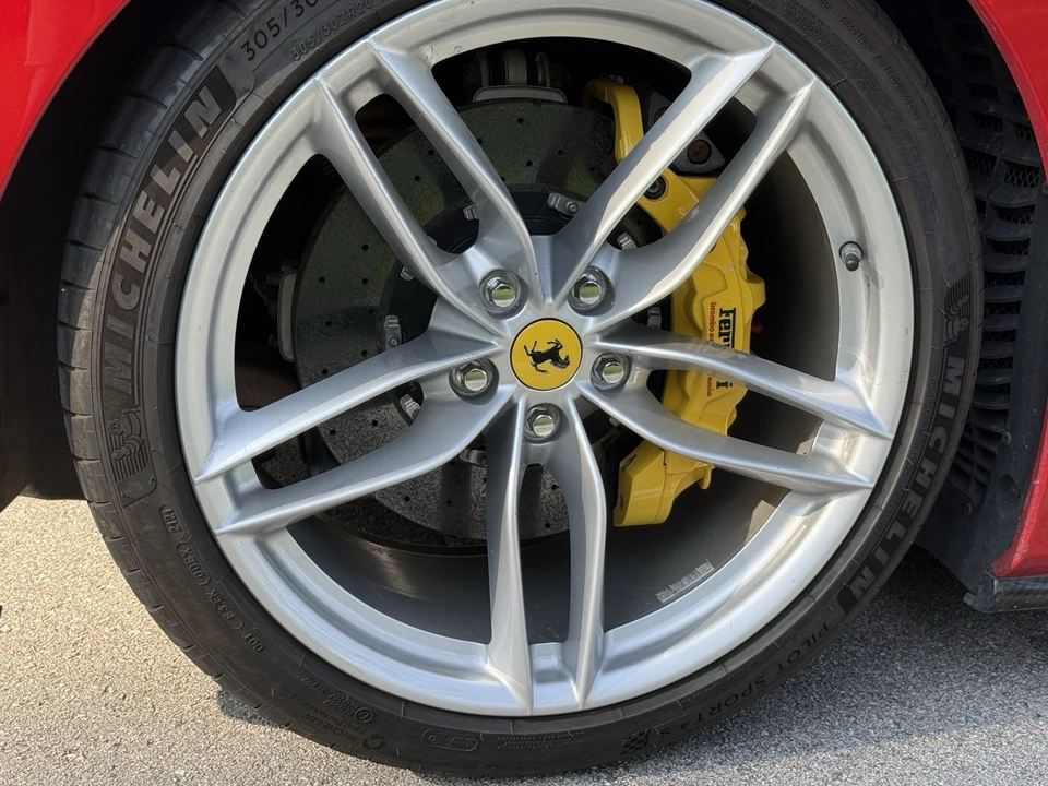 2016 Ferrari 488 GTB - Image 14 of 22