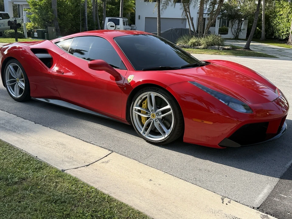 2016 Ferrari 488 GTB - Image 8 of 22