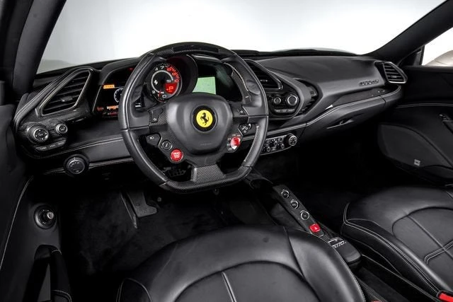 2016 Ferrari 488 GTB - Image 5 of 31