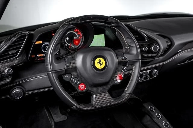 2016 Ferrari 488 GTB - Image 31 of 31