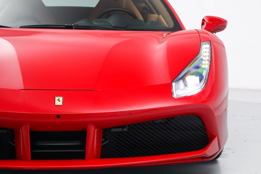 2016 Ferrari 488 GTB - Image 13 of 31